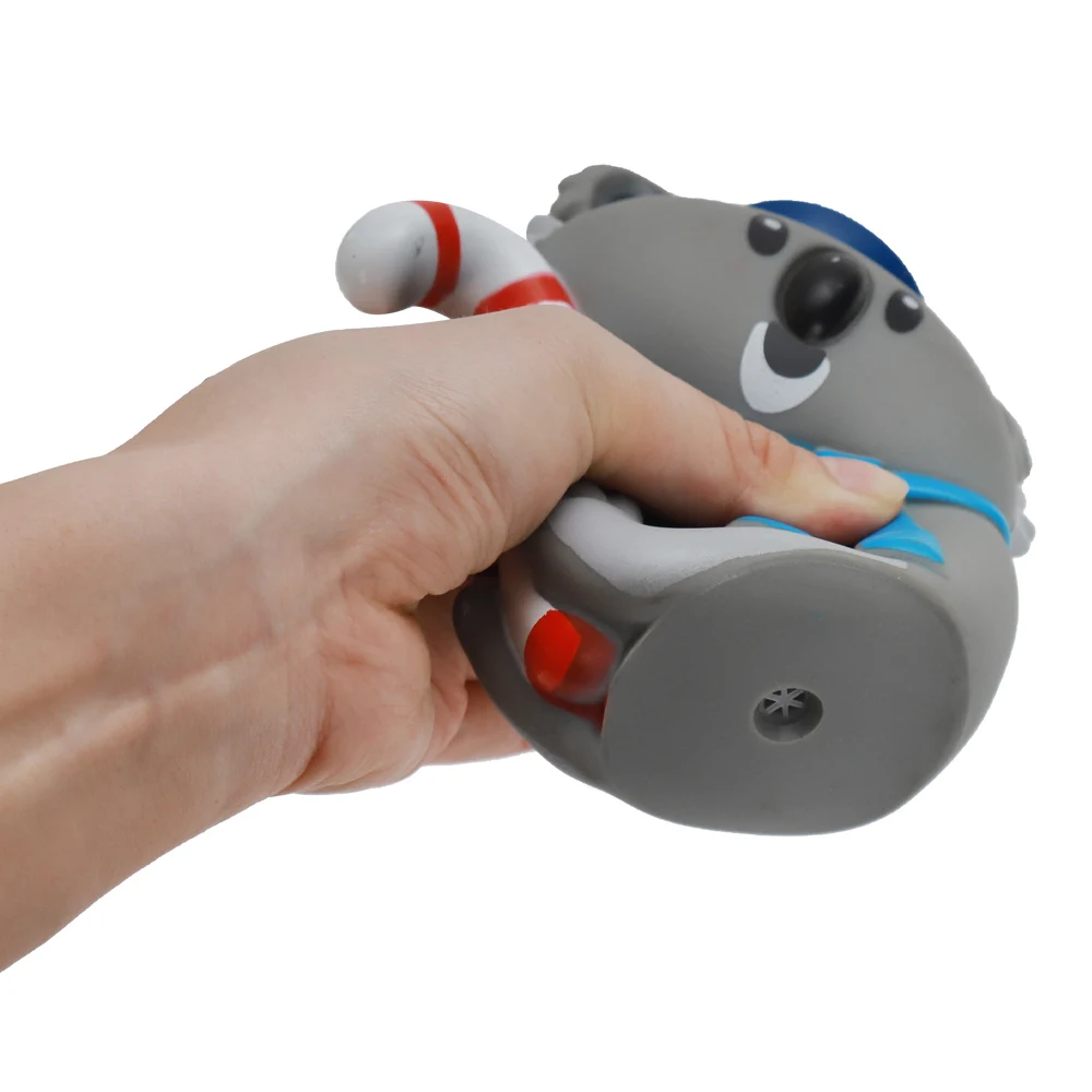 OEM ODM Custom Vinyl Animal Shaped Squeeze Toys Kid Toddler Promotional Squeaky PVC Rubber Animal Action Figure Bath Tub Toys