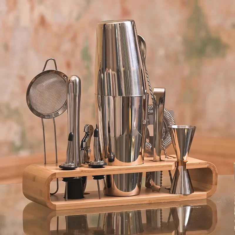 China Wholesale Manufacturer Low Price Cobbler Stainless Steel Cocktail Shaker & Shaker Set with Bamboo Stand