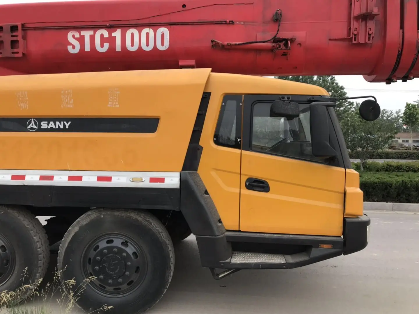 Used Sany 100ton truck crane second hand STC1000 mobile truck crane in stock with different types to choose