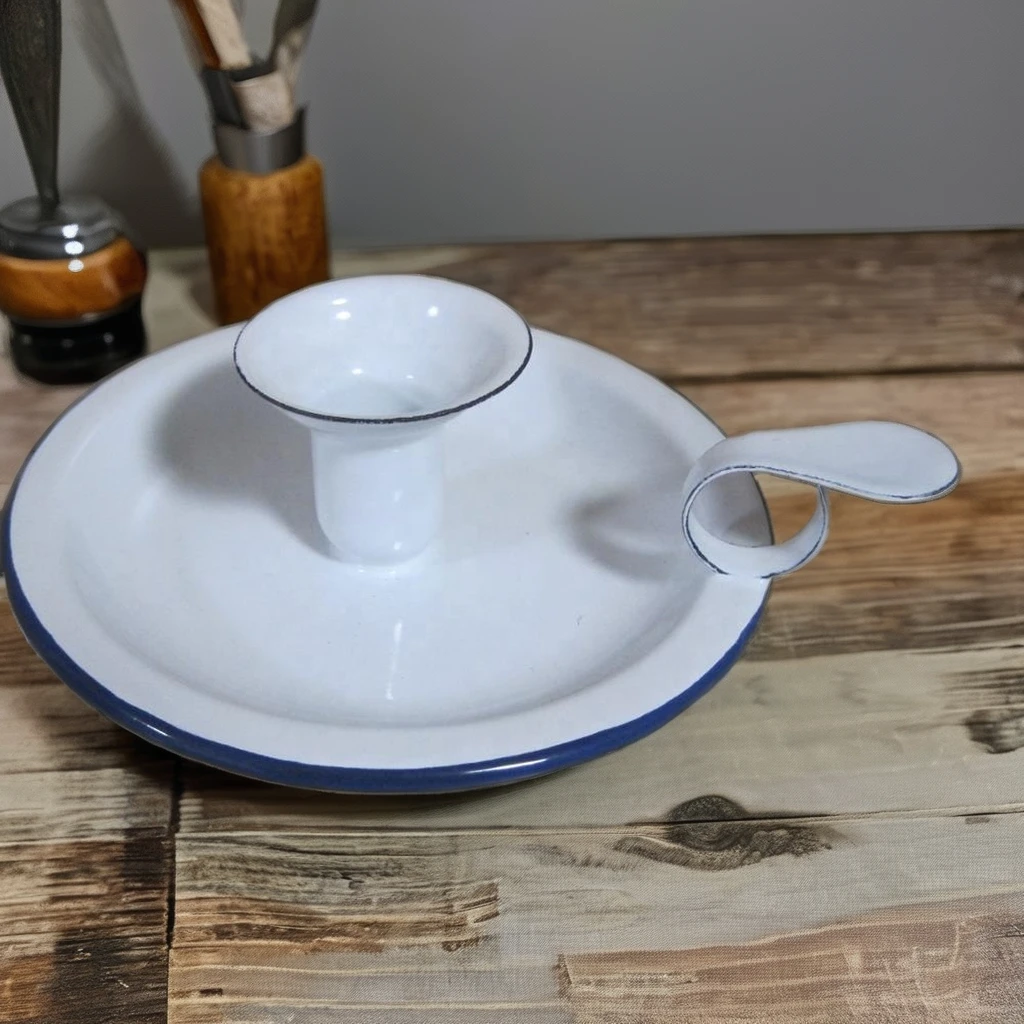 Retro Steel Inside Enamel Candle Holder Metal Candle Holder