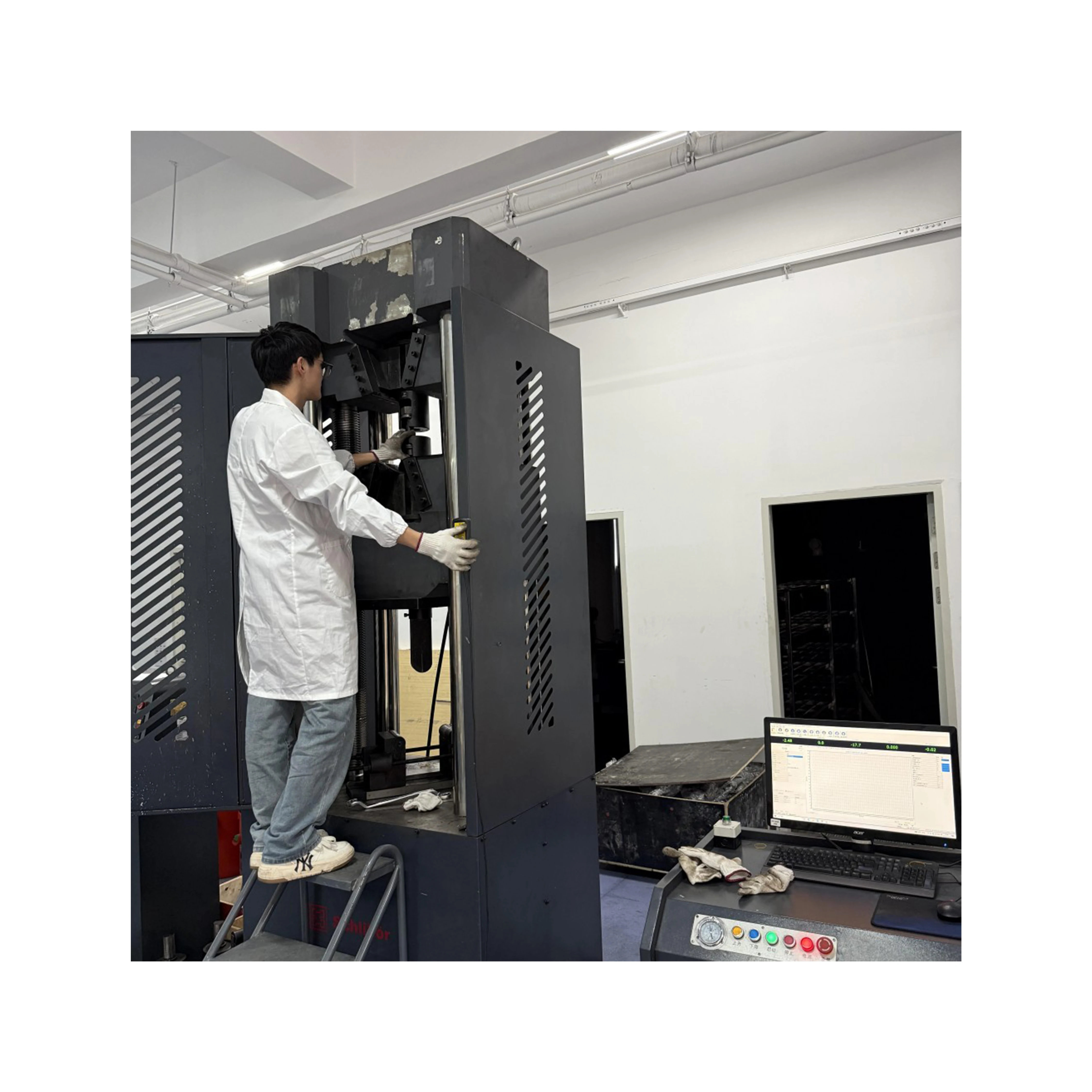 Laboratory professional testing Inspection service ensure load detection for Connection fastenersr