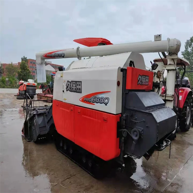 Cheap Price Used PRO688Q Full Feeding used rice combine harvester Japanese brand kubota 2021 for sale