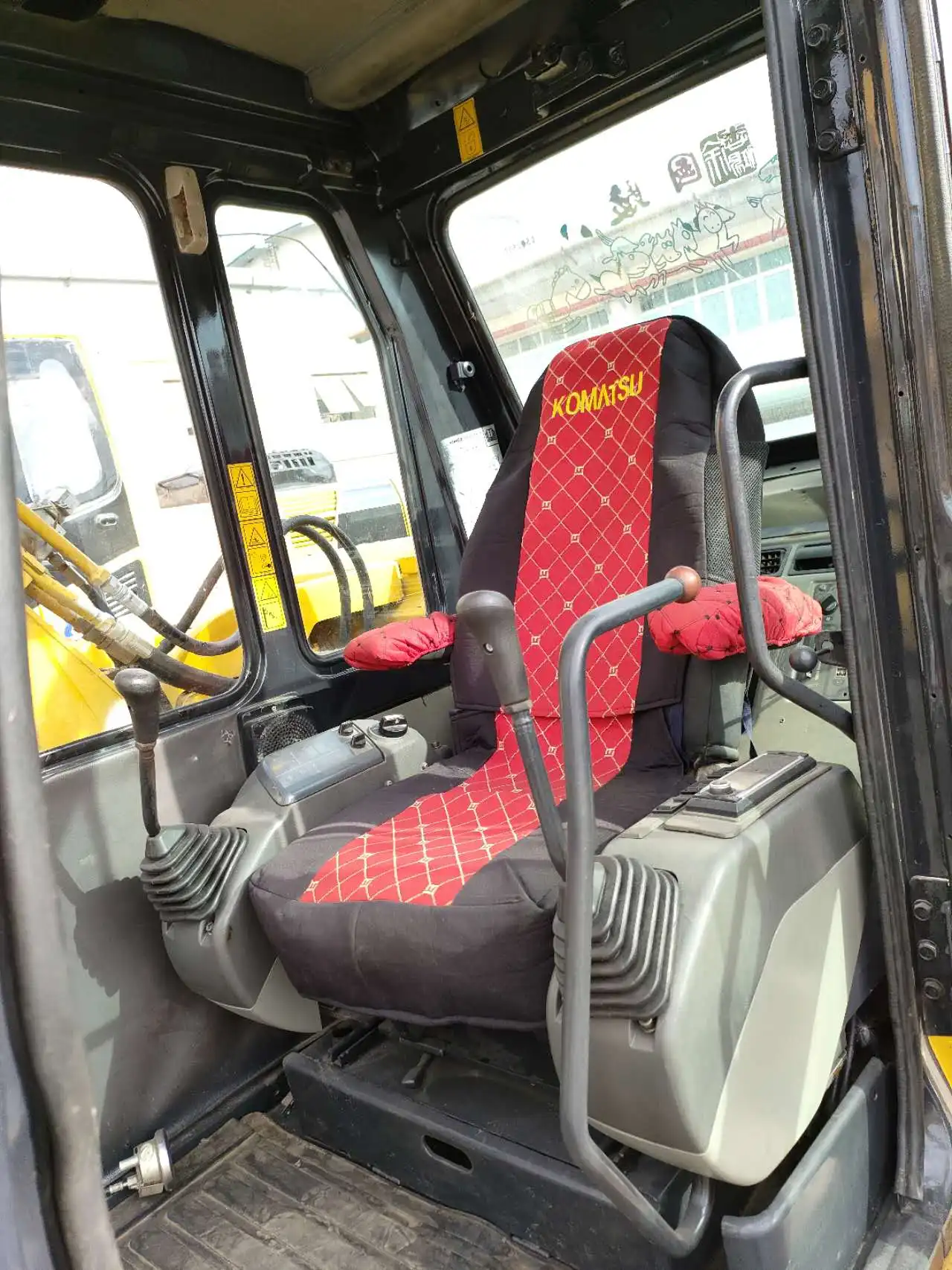 Экскаватор komatsu pc56 pc35 pc40 pc45 pc60 pc55 pc78 pc100 pc120 pc130 pc200 экскаватор для продажи