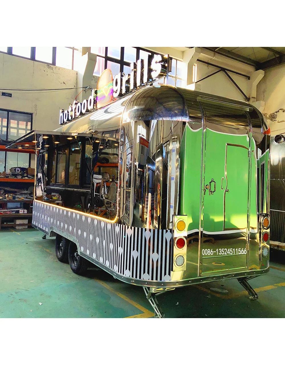 Mobile Food Trailer Tricyle Ice Roll Machine Cart Mobile Coffee Food Kiosk Tricycle Freezer