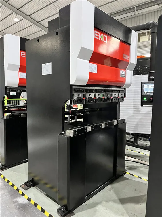 China Manufacturer Customize Made EKO 30Ton 1200mm Press Brake CNC Sheet Metal Electric Bending Machine
