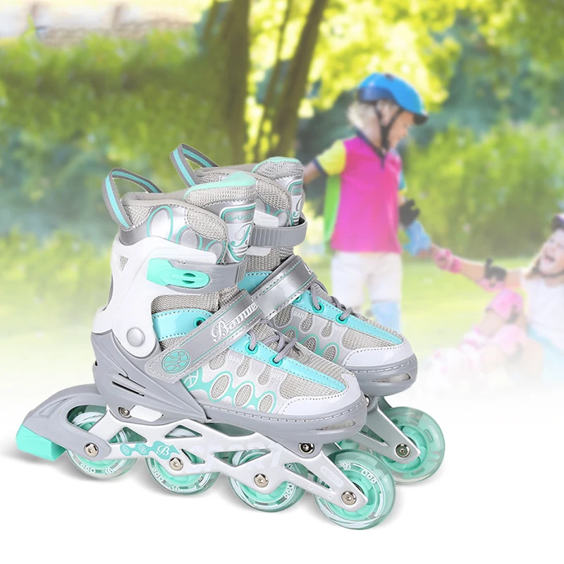 Professional Adjustable Fall Prevention Designed Breathable 4 Wheels Flashing Roller LED Light Inline Skates Shoes