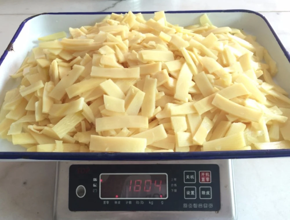 canned water bamboo shoot 2950g A10