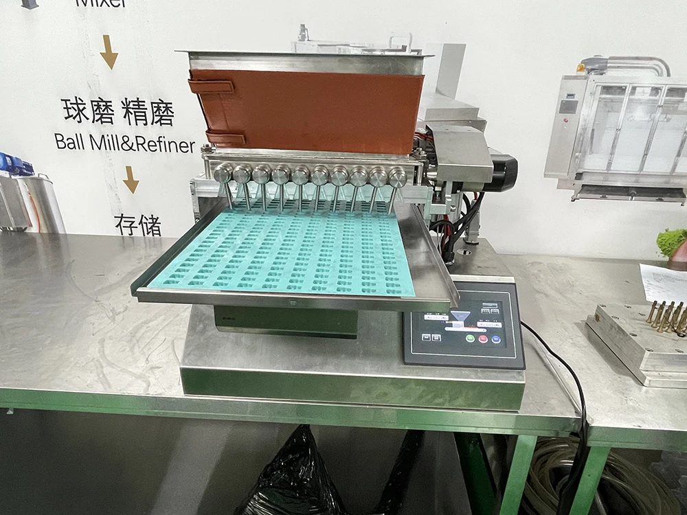 LST desktop chocolate depositing machine high productivity gummy candy making machine