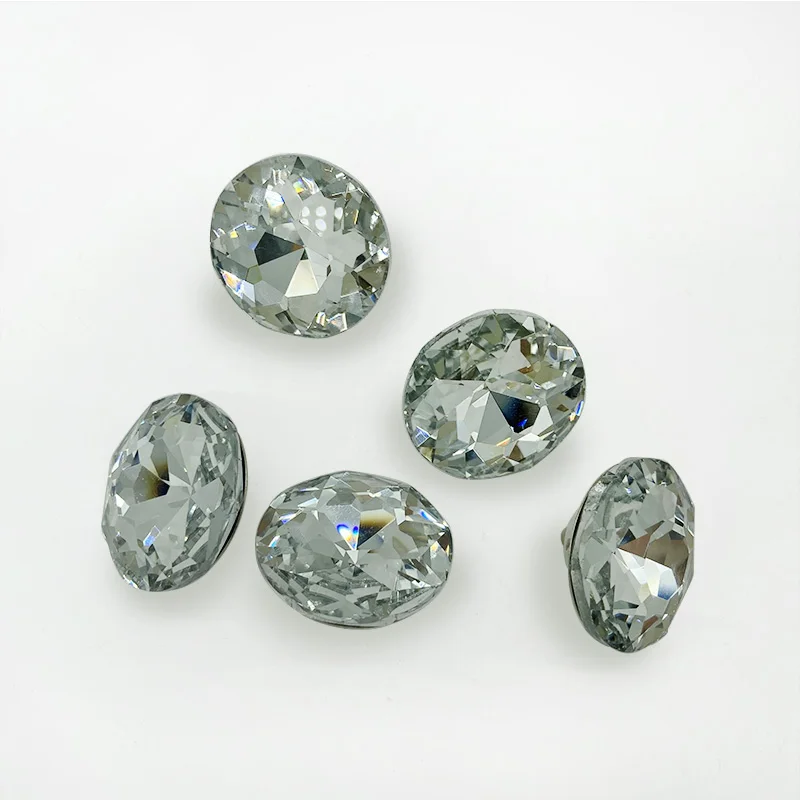 2022 Garment Fashion Gifts Crystal Upholstery Buttons Factory Supplies Crystal Button for Furniture Sales Crystal Sofa Button