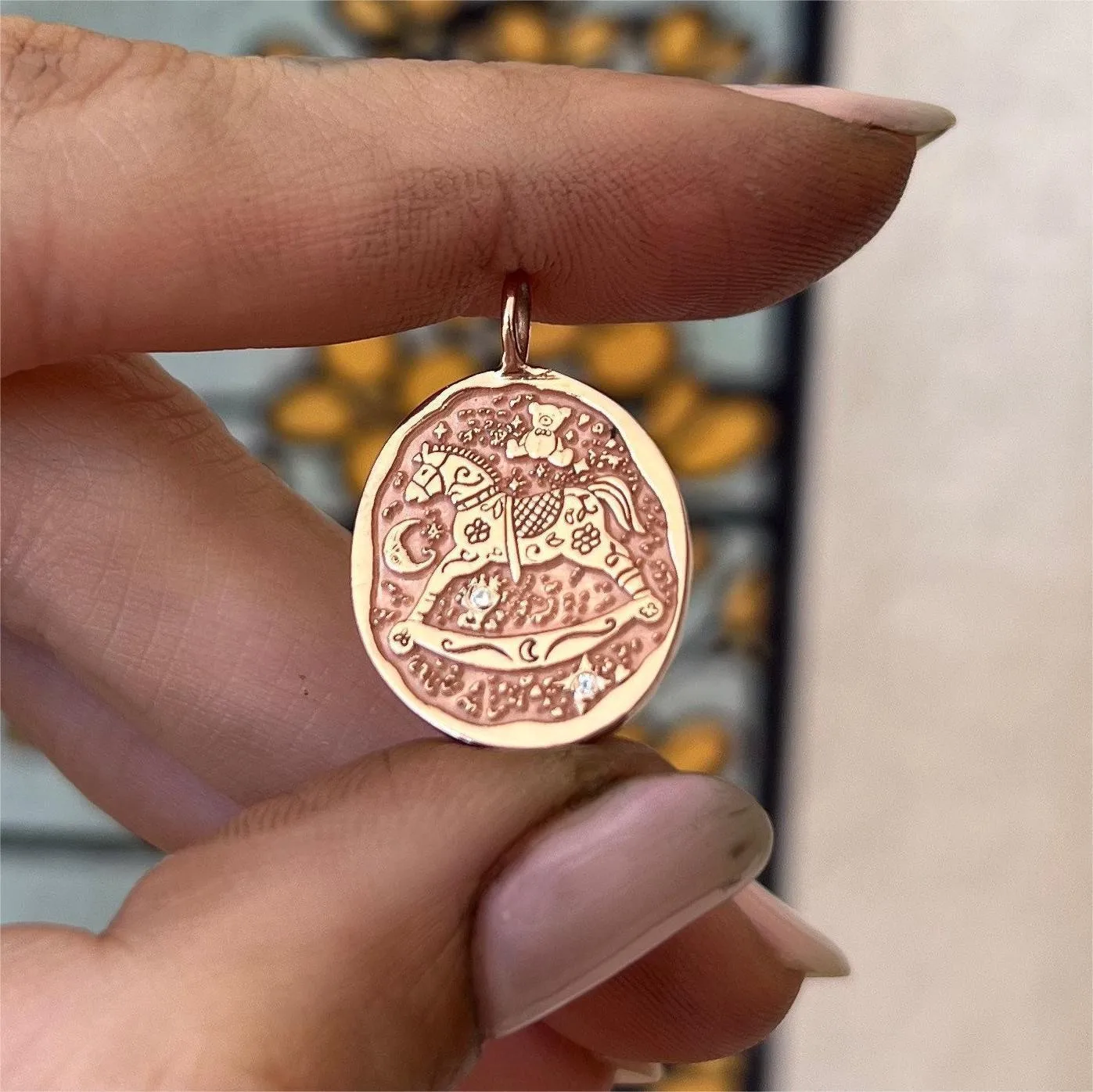 N1906 2024 18k Gold WOMEN Tarot Stainless Steel Art Oval Enamel Painted White Rabbit Pendant Clavicle chain Jewelry Necklace