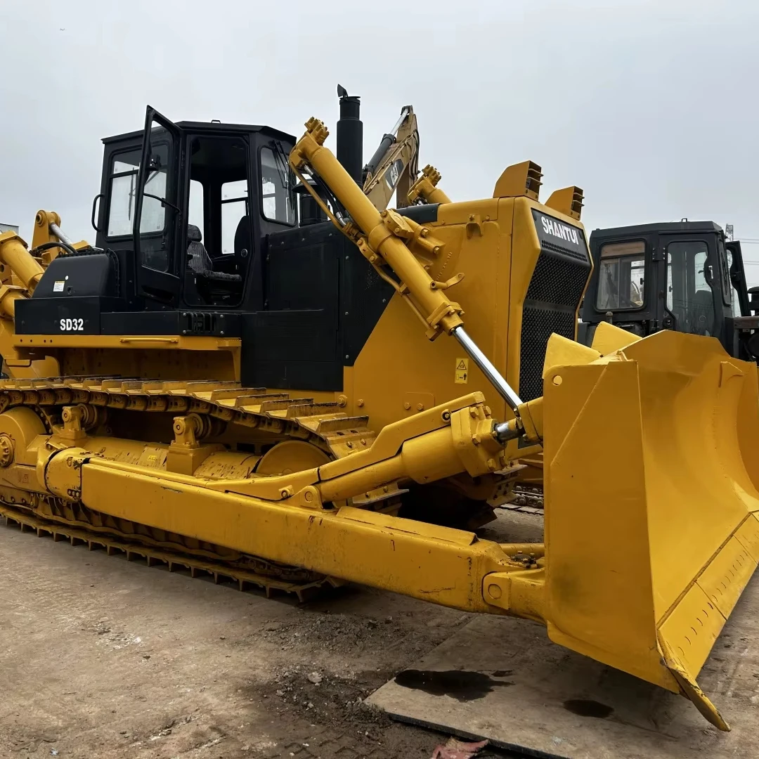 Used Shantui SD32 Bulldozer Made in China Shantui Bulldozer SD16 SD22 Hot Sale