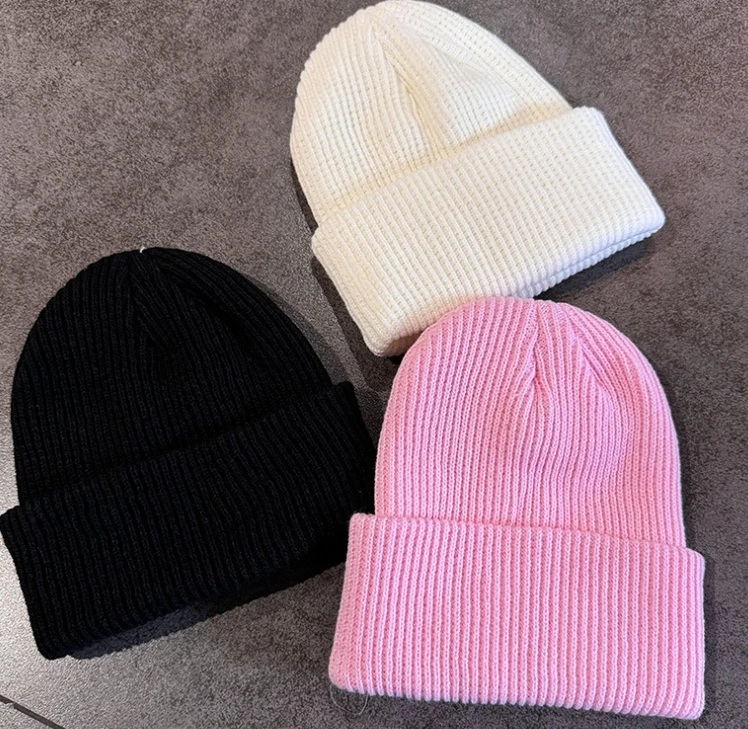 2024 New Arrival Custom Logo Cute Embroidered Knit Hat High Quality Cartoon Cat Wool Warm Lovers Trendy Beanie