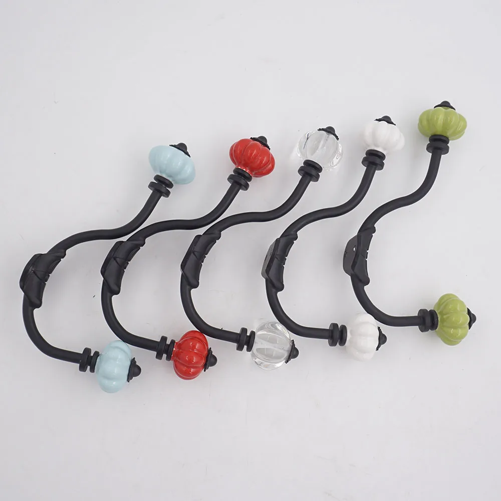 Fancy Creative Black Metal Hooks Farmhouse Vintage Wall Mounting Towel Coat Hooks For Clothes Hanger