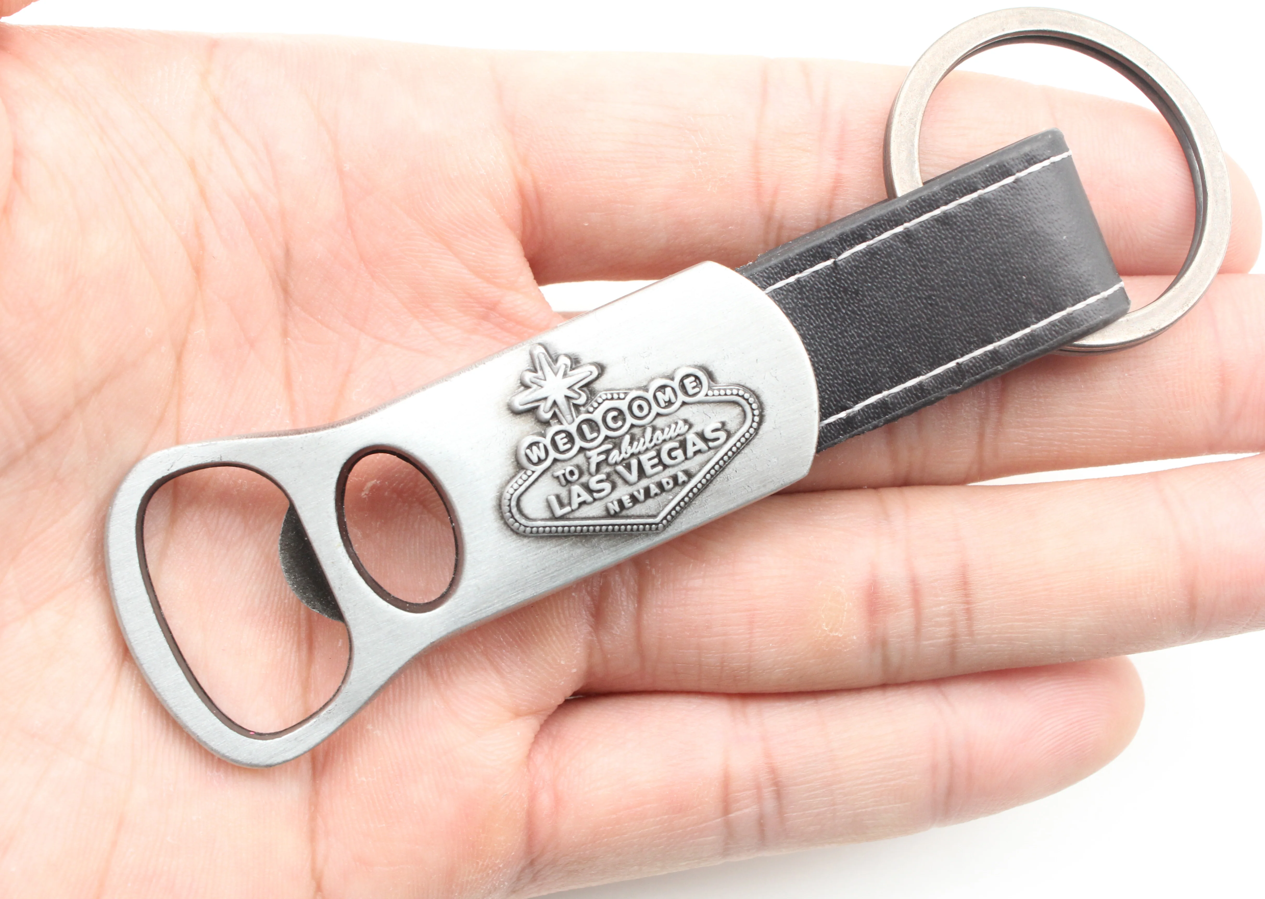 Las Vegas Tourist Souvenir Antique Metal Leather Strap Keyring Nevada Keychain
