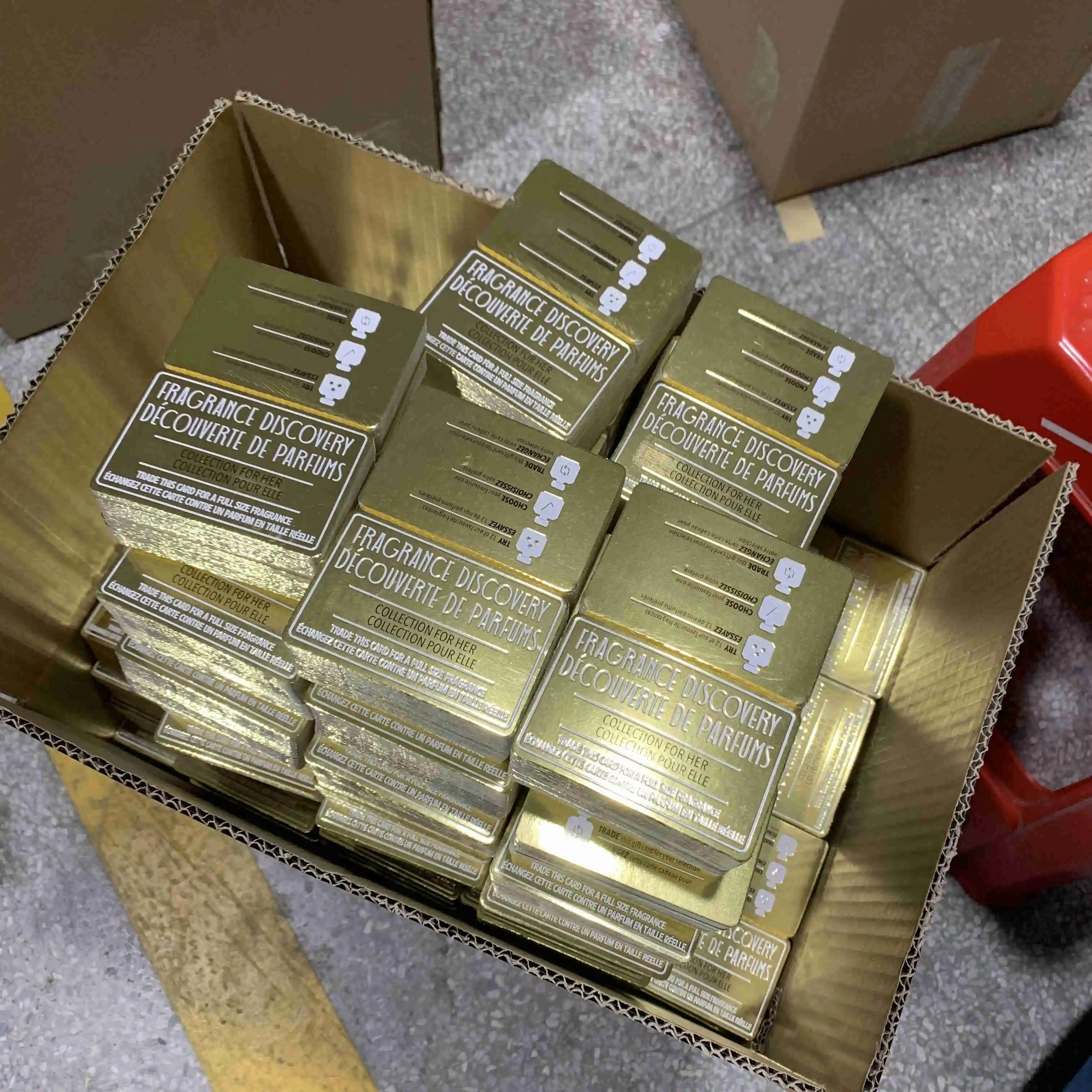 Aluminum Silver & Gold Metallic Inkjet Photo Paper Art Paper with PE Coating for Wrapping and Printing Golden Color