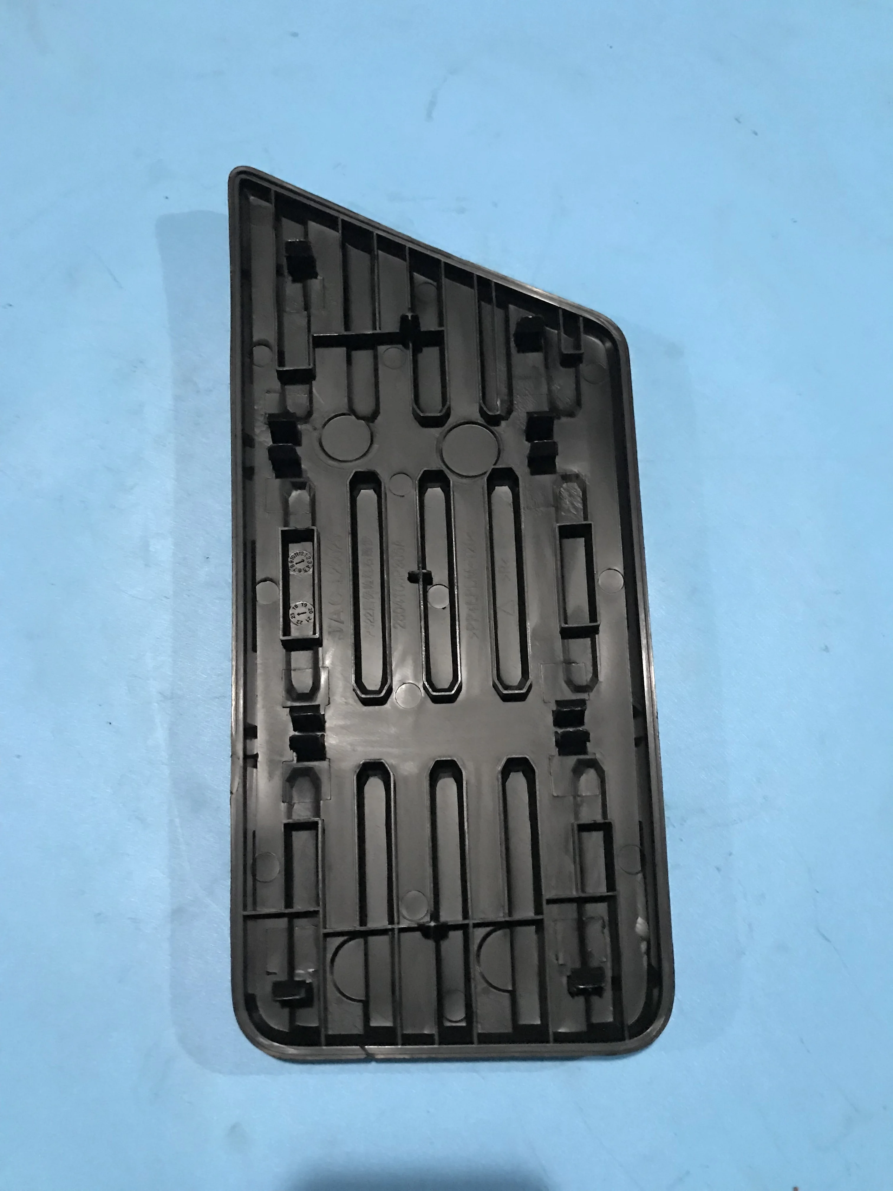 Pickup Body Parts Rear Bumper Skid Plate L R M OEM 2804106P306A Suitable for JAC T8 Spare Parts KMC Accessories