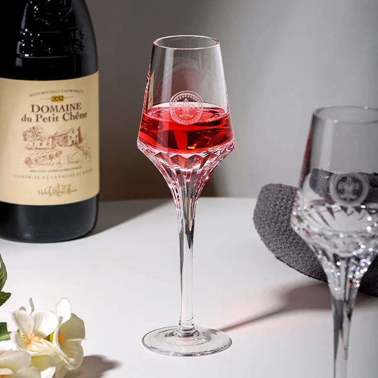 Cognac brandy Louis XIII the same wine glass crystal tall whisky gift box smelling glass