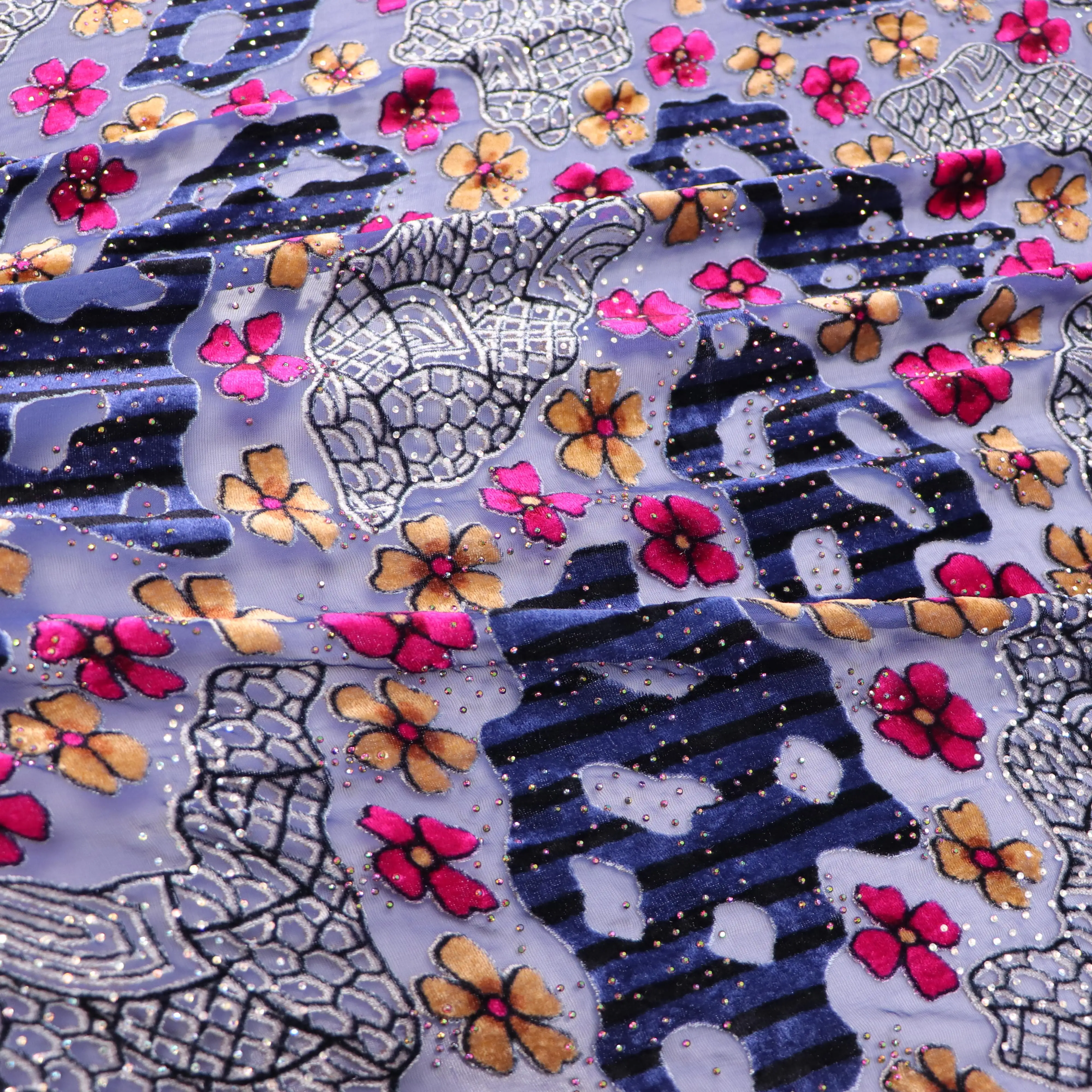 New Coming High Quality Diamond  Silk  Velvet Patch embroidery lace fabric for Luxury Lady Evening Clothes