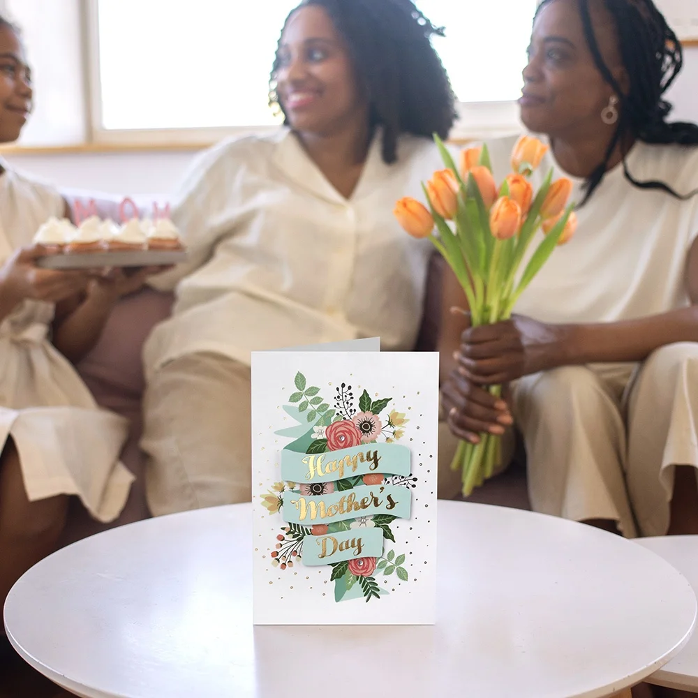 Manufacturer Custom Printing Fold Paper Luxury Gold Foil Gems Flower Handmade Mothers Day Greeting Cards with Envolpe