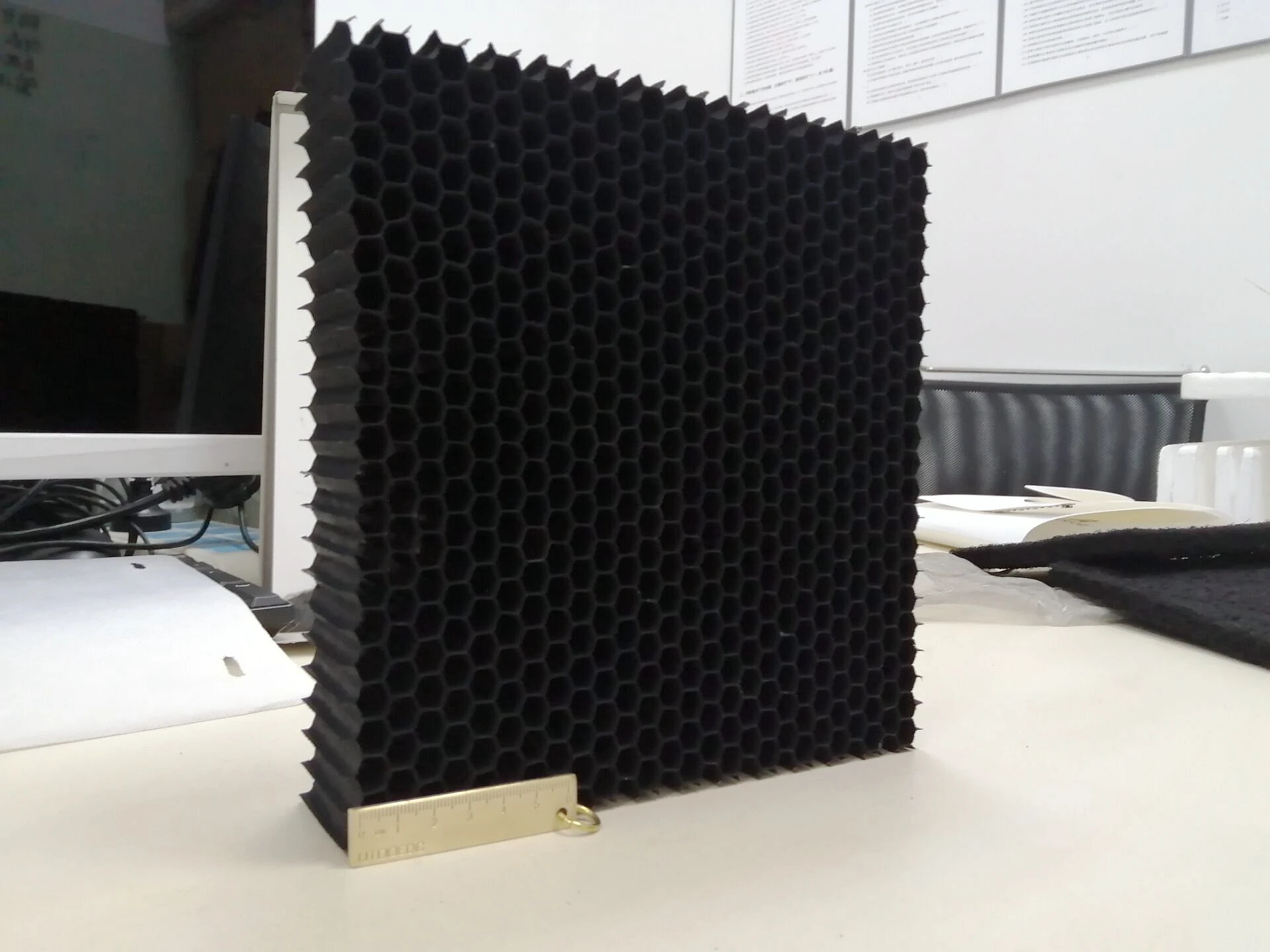 
Certain amount of compression strength honeycomb absorbers for electromagnetic noise suppression for radar and telecom system 