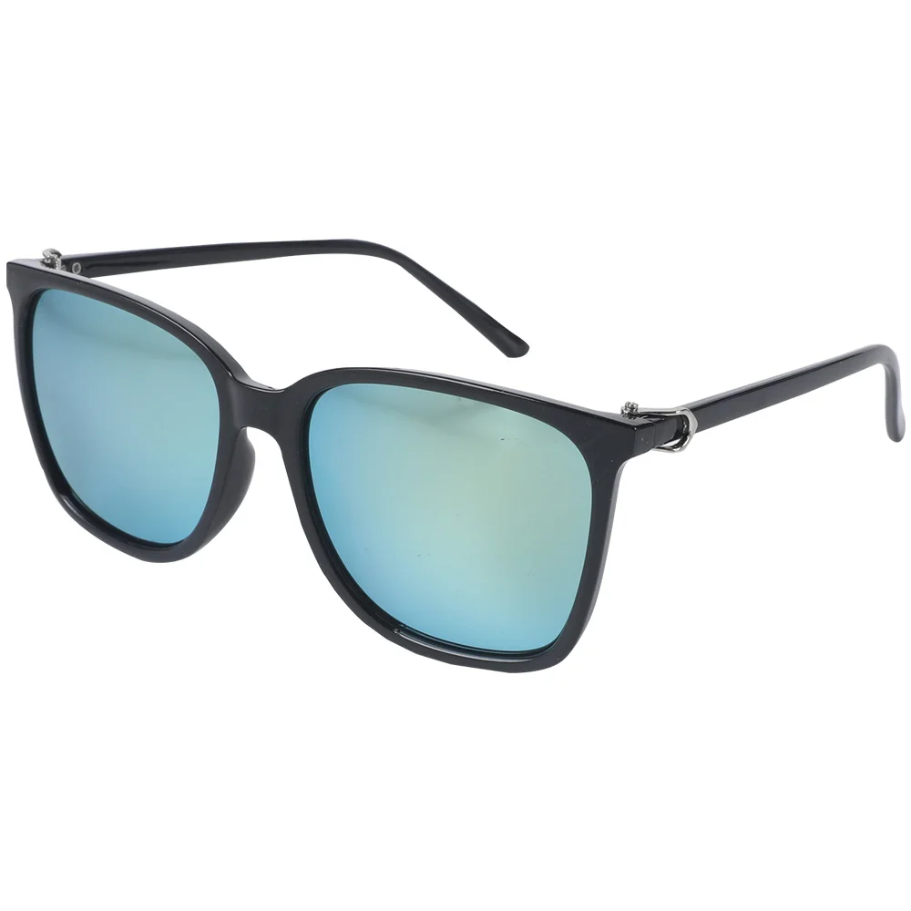 2024 new fashion European and American coated lenses Big butterfly lenses Solar glasses can be customized wholesale factory