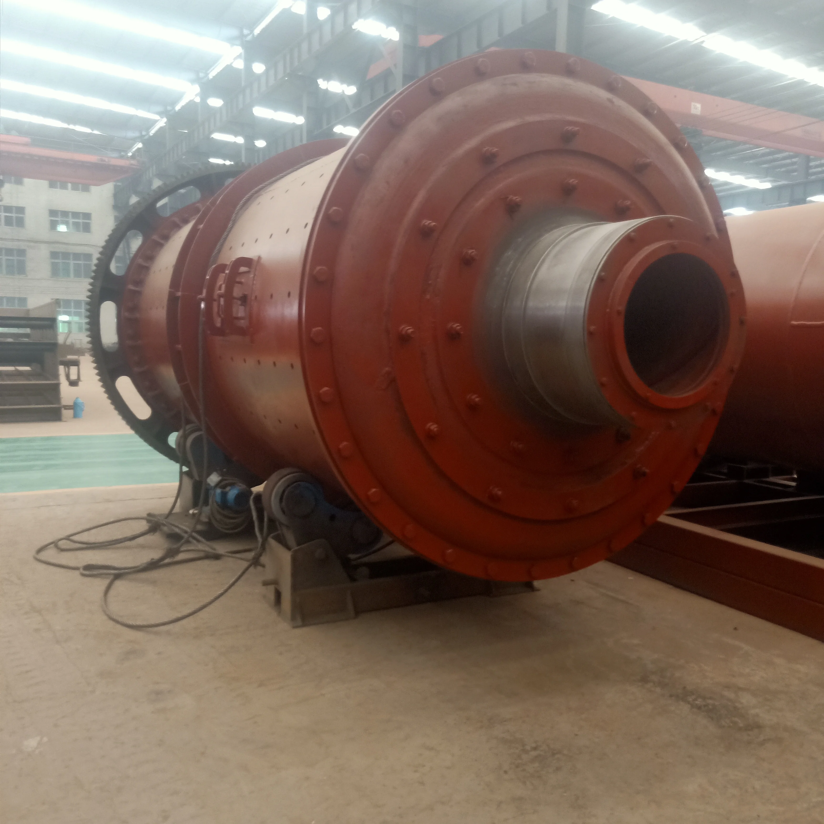Aluminium hydroxide/ Al(OH)3 powder grinding mill