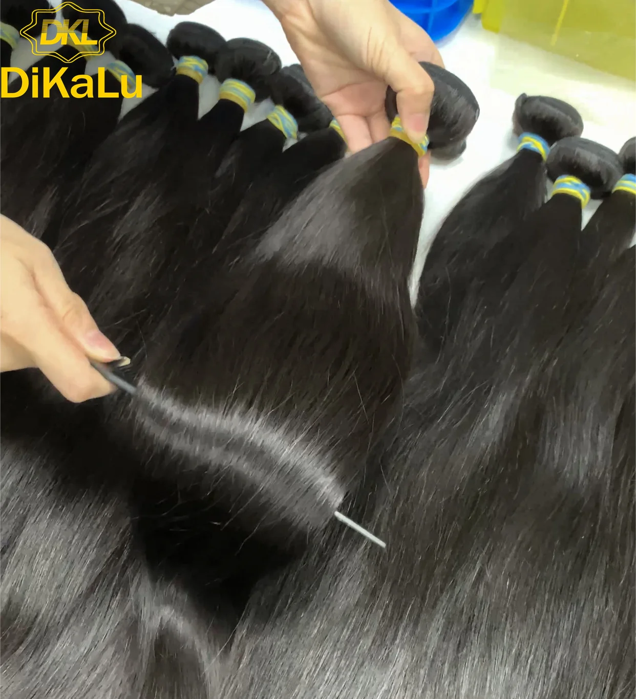 10A Grade Wholesale Raw Virgin Brazilian Straight Bundles Vendor Brazilian Black Cuticle Aligned Human Hair Extensions Bundles