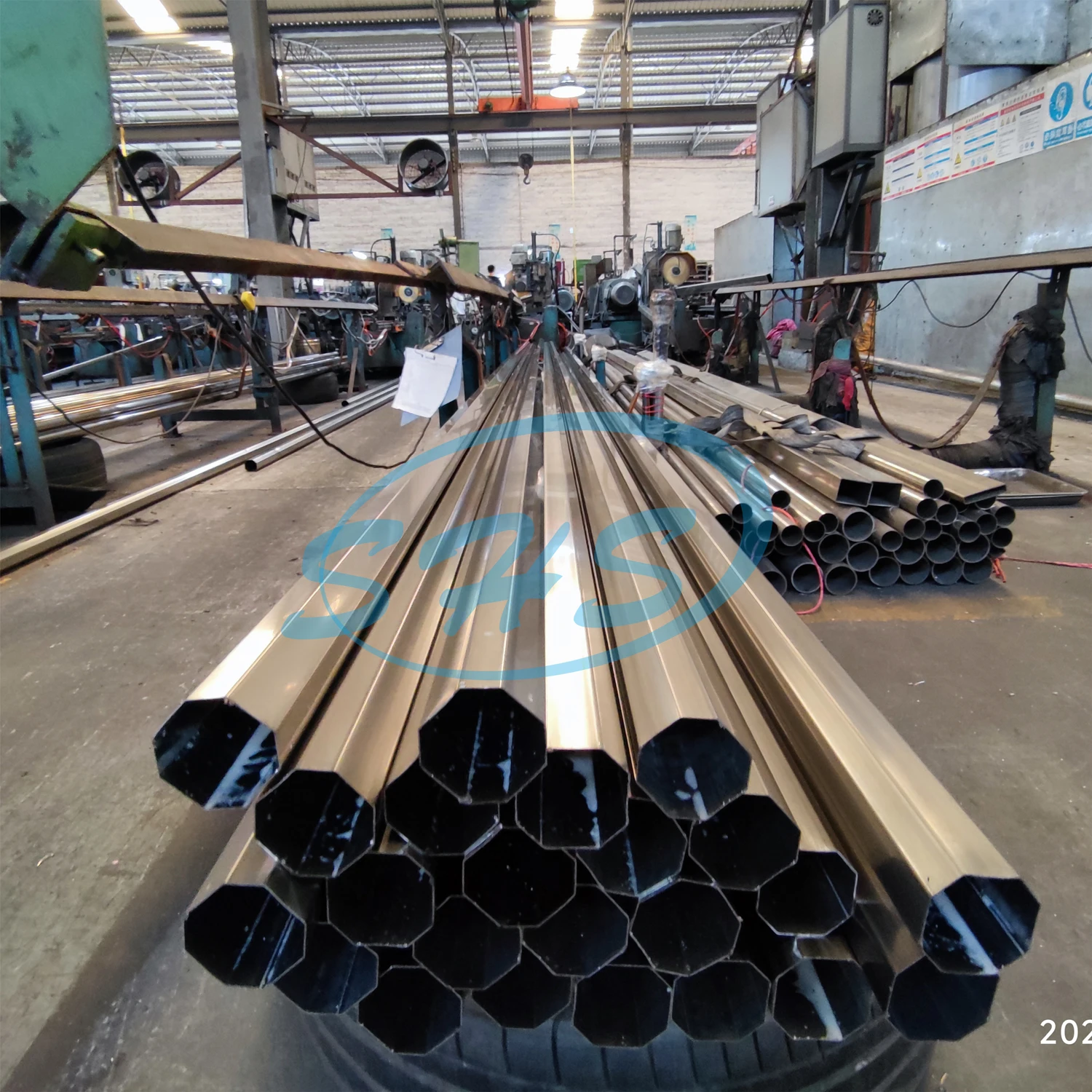 Stainless Special-shaped pipes octagon  tubes AISI 201 304 316L ss tube with mill finishing for gate extendable door