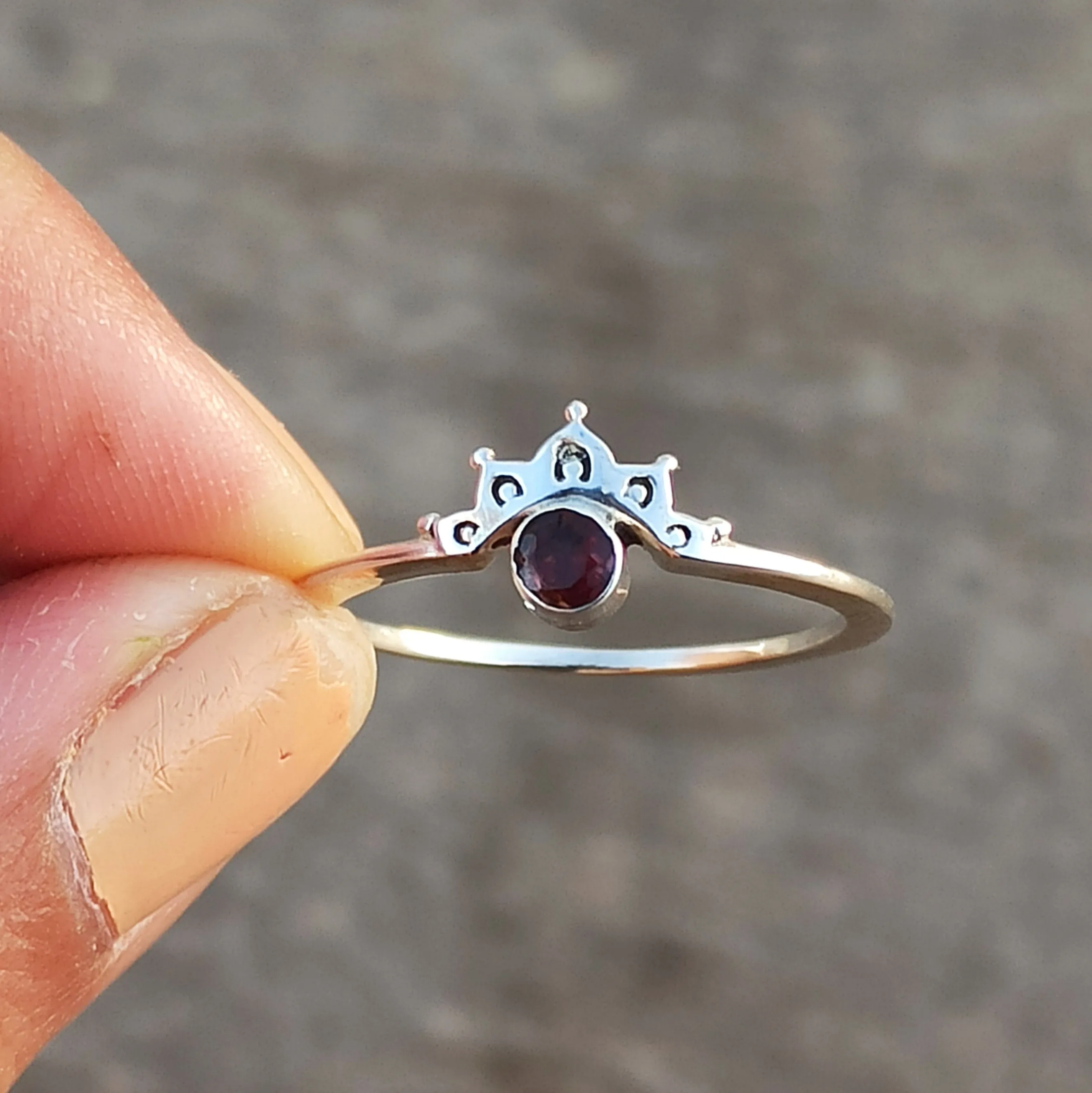 Indian Handmade Collection Wholesale Price New Arrival 925 Sterling Silver Gemstone Jewelry Garnet Ring