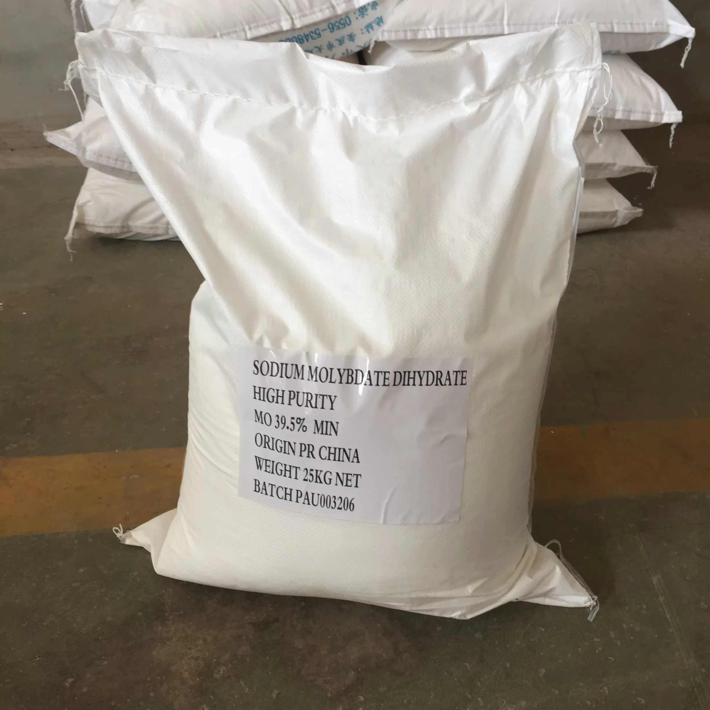 High quality 99% CAS 10102-40-6 (Factory supply Reagent) Sodium molybdate dihydrate for pigment or catalyst