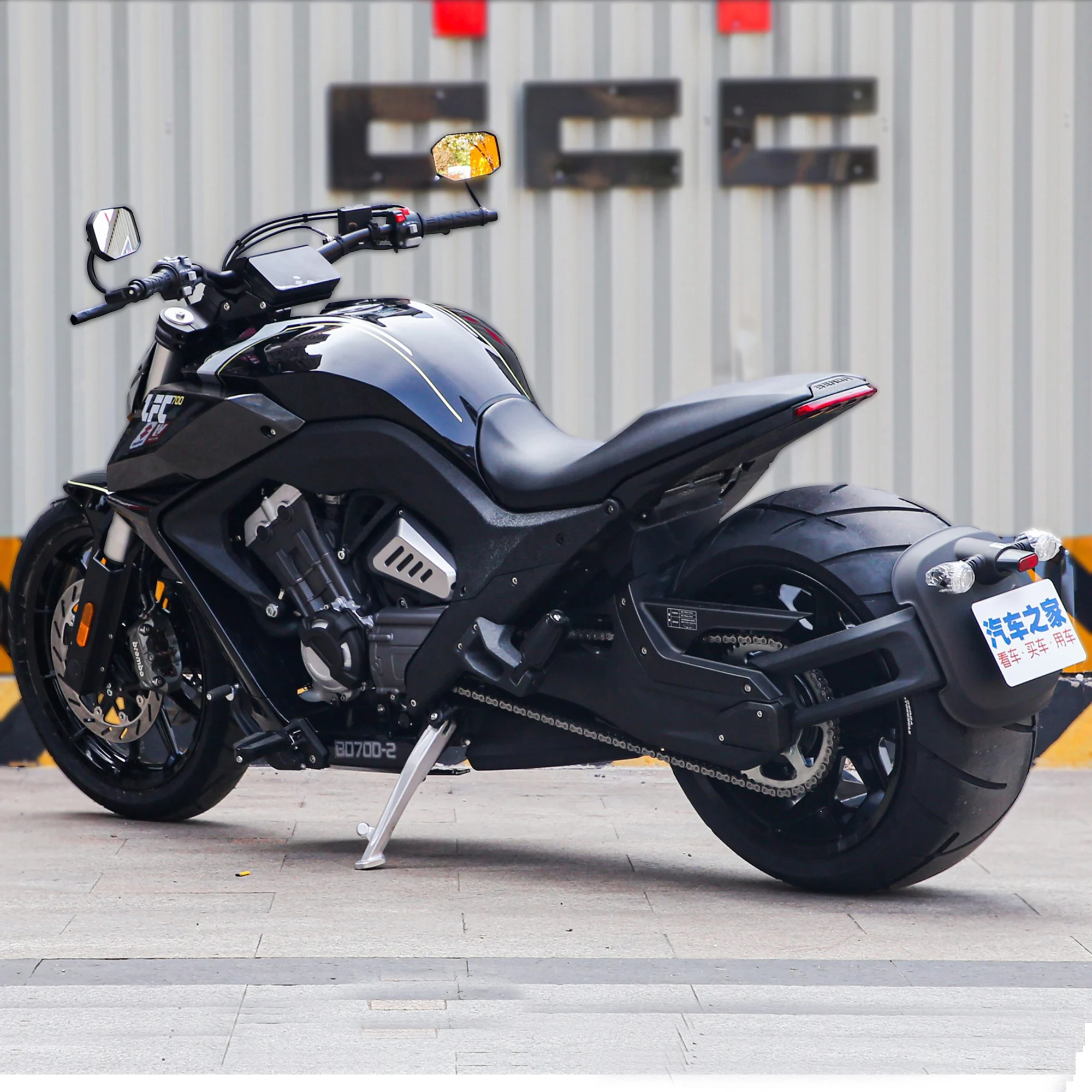 700cc 200km/h Gas Classic Vintage Cruiser Motorcycles Petrol Motorbike For Adult