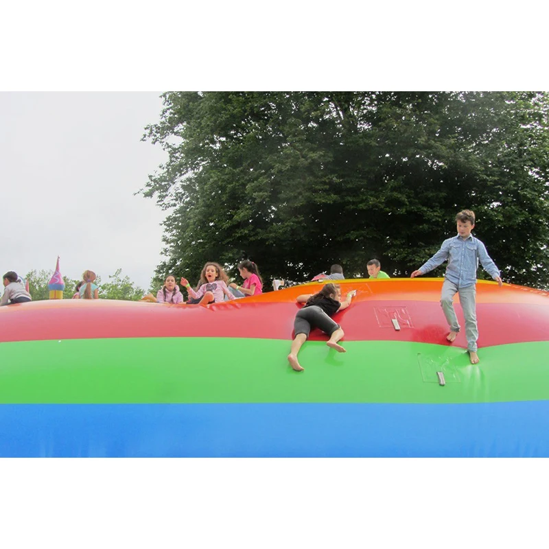 Large rainbow color inflatable airbag inflatable game montagne for kids outdoor play