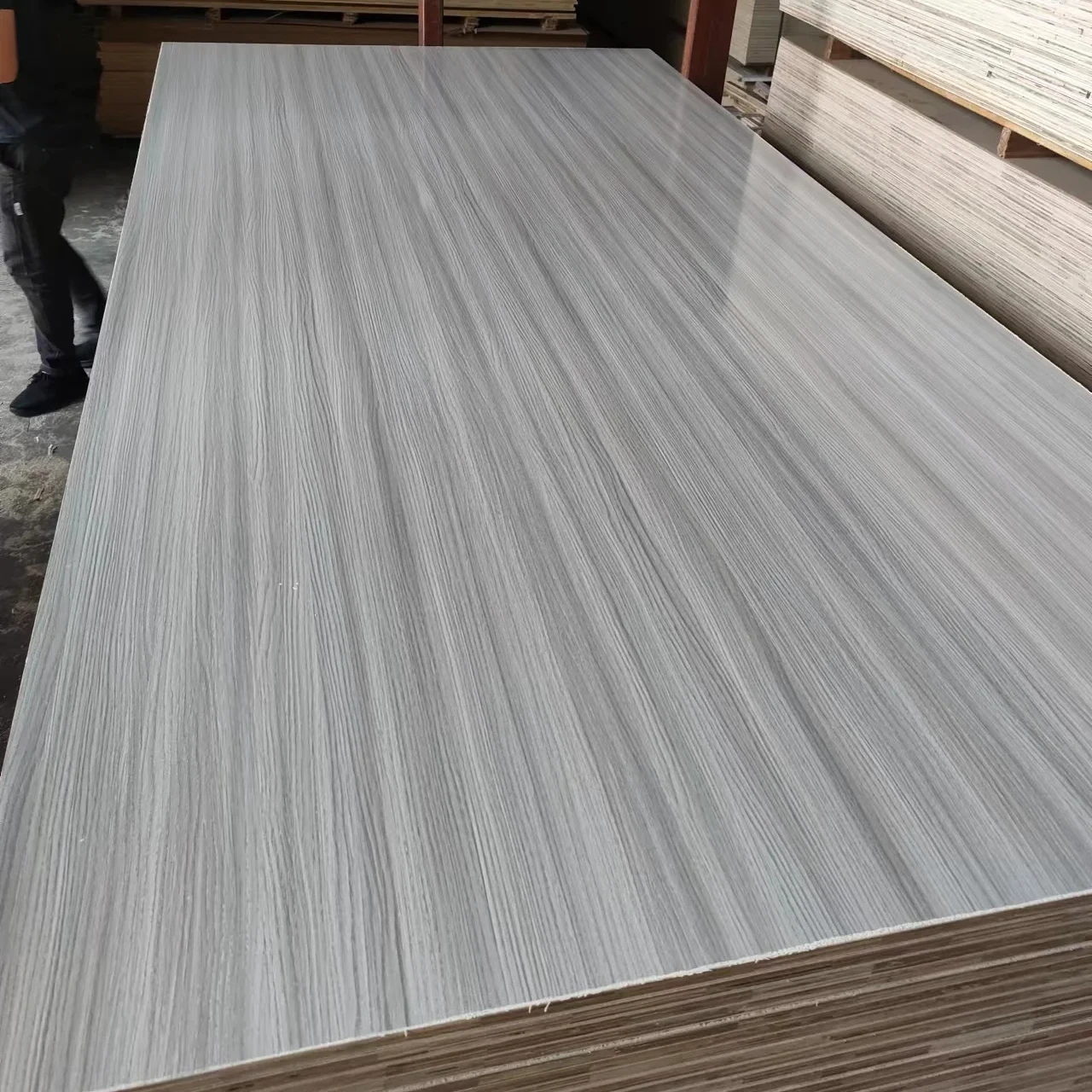 4x8 Feet 1220*2440mm furniture plywood Melamine faced board Plywood 9mm 12mm 16mm18mm