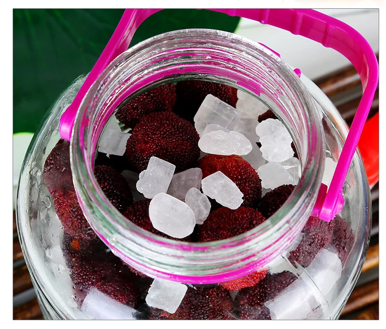 High quality 2 liter 10L 20L bulk glass jar with plastic screw lid wholesale Big 2 liter glass storage jar with plastic lid