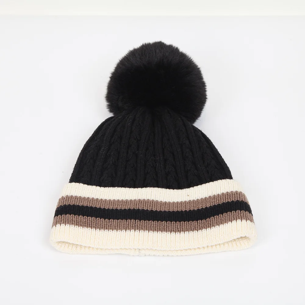 Pom Pom Beanie Women Folded Brim Cable Crochet Aesthetic Knit Hat Warm Pompom Cute Winter Hats With Lining for Women