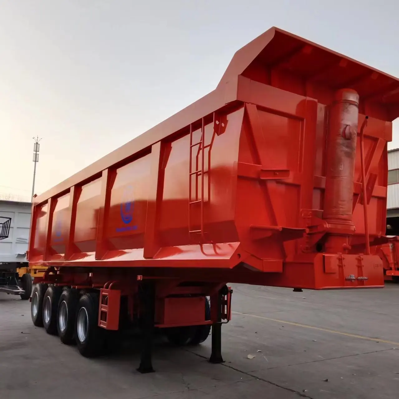 trailer Chengchuan 4 axles 60 tons dump semi-trailer transporting sands and stones made in China trucks tractor