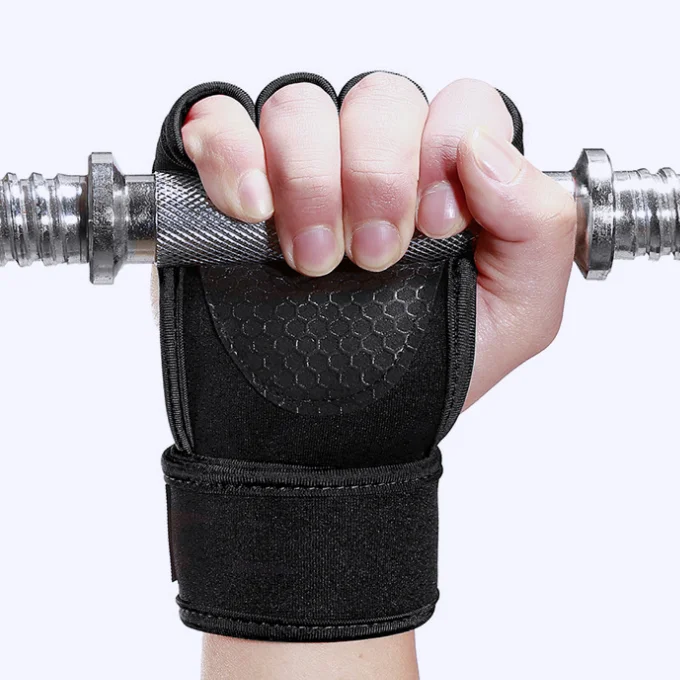 Hot sale half finger fitness riding gloves silicone mat training weightlifting gym gloves