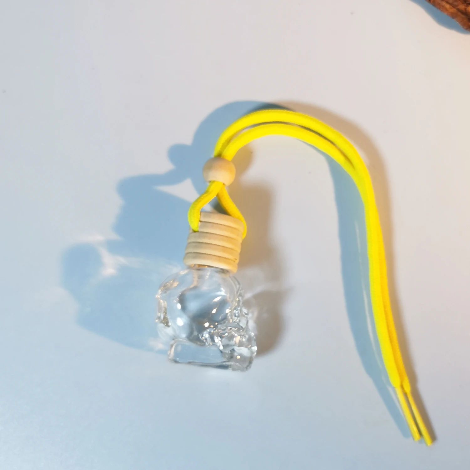 Unique Skull shaped Car Hanging Pendant Empty Bottle Air Freshener Perfume Glass Bottles