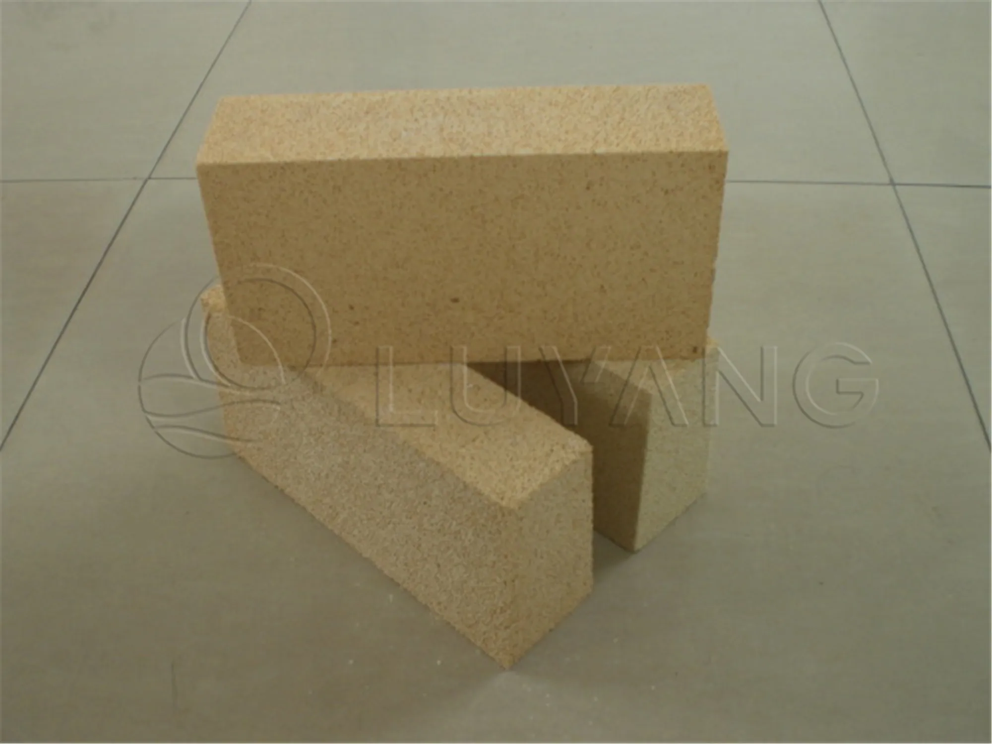 Hot Sale Refractories Industrial Ceramics Machine Pressed Refractory High Alumina Bricks