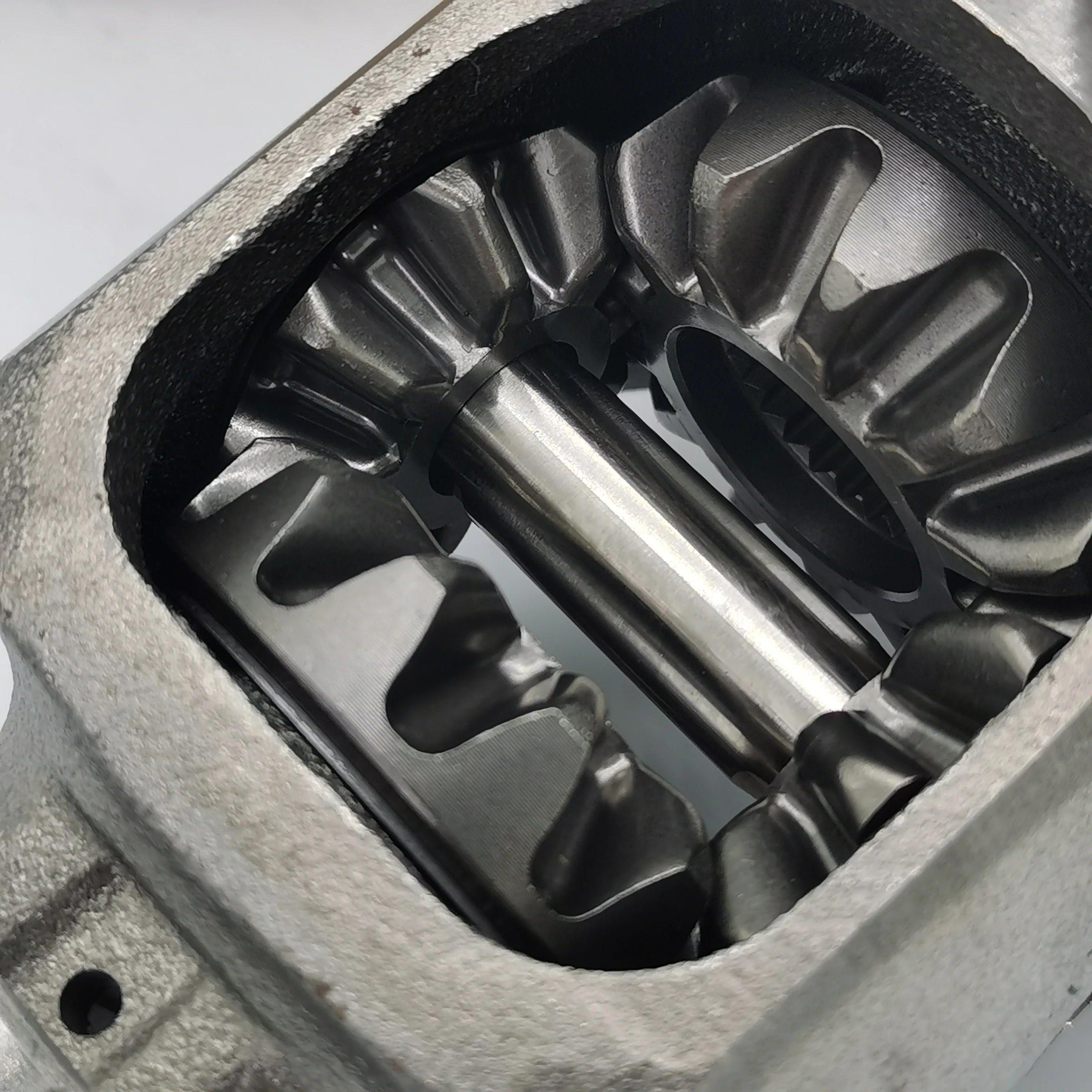 Rear differential Housing assembly ya6mf1 A6MF2 Drive Gear group differential 45837-3B450 458373b651 458373b050 530203b300 53020