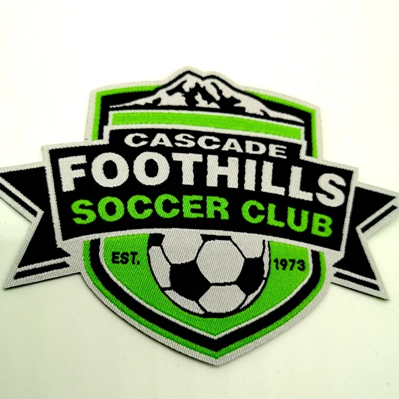 Low MOQ iron on woven label patches for football club sports wear