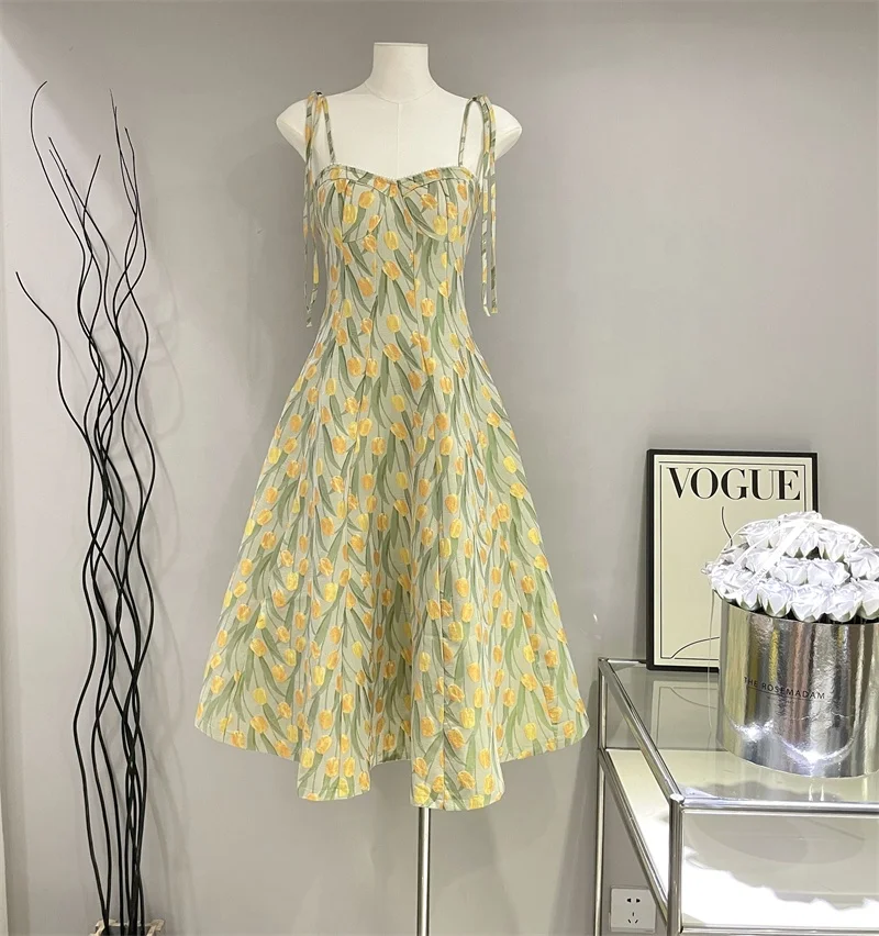 2023 Summer New Beach Skirt French Tulip Print Long Dress Vintage Fragmented Flower Strap Casual Dress