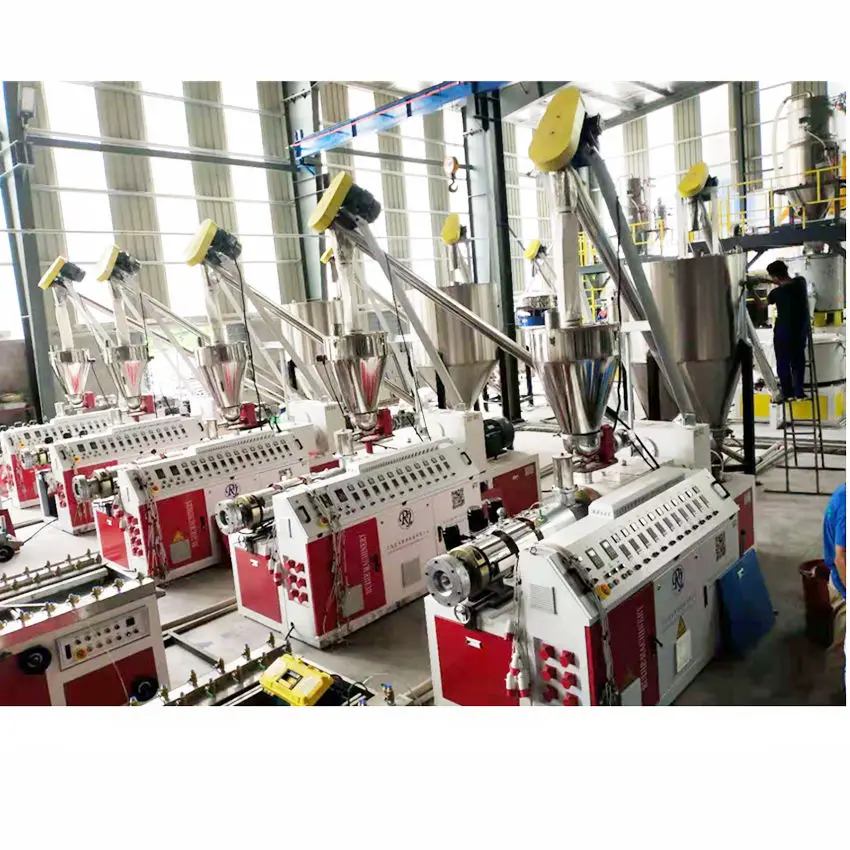 Экструзионная линия профилей оконных и дверных рамок из