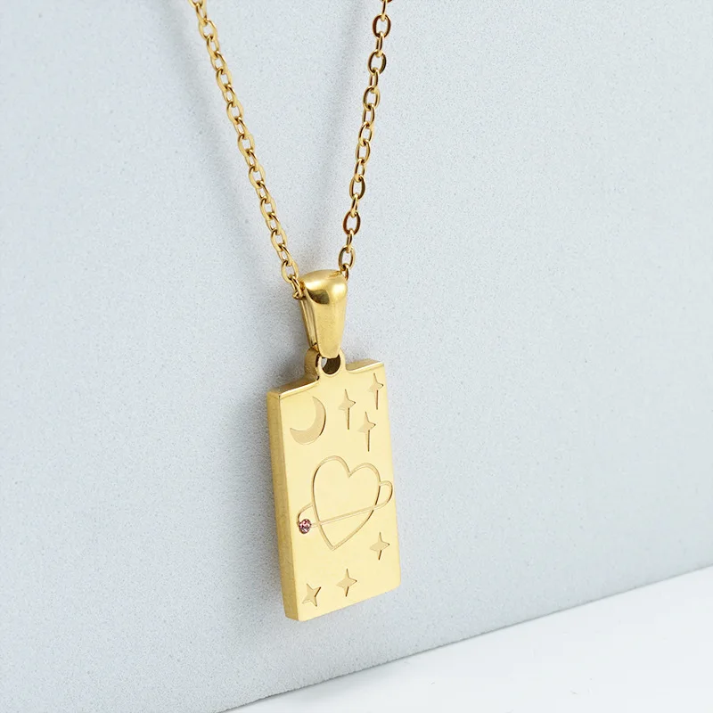 High Quality Gold Plated Stainless Steel Engraved  Necklace Tarot Card Pendant Necklace For Women
