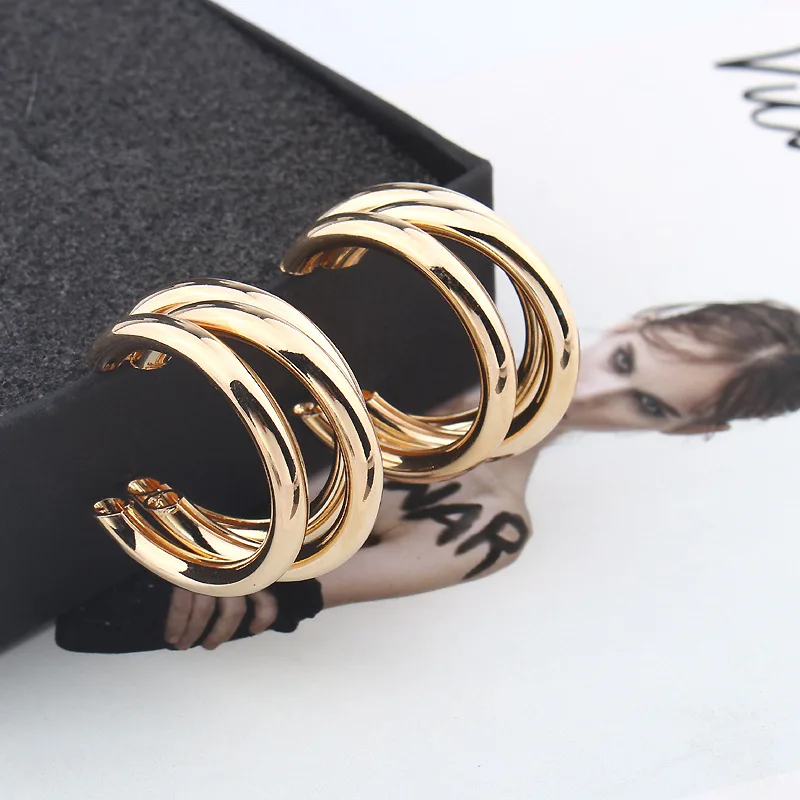 Trendy Fashion Woman 2023 Gold Color Earring Korean Statement Metal Hoop Jewelry Earring