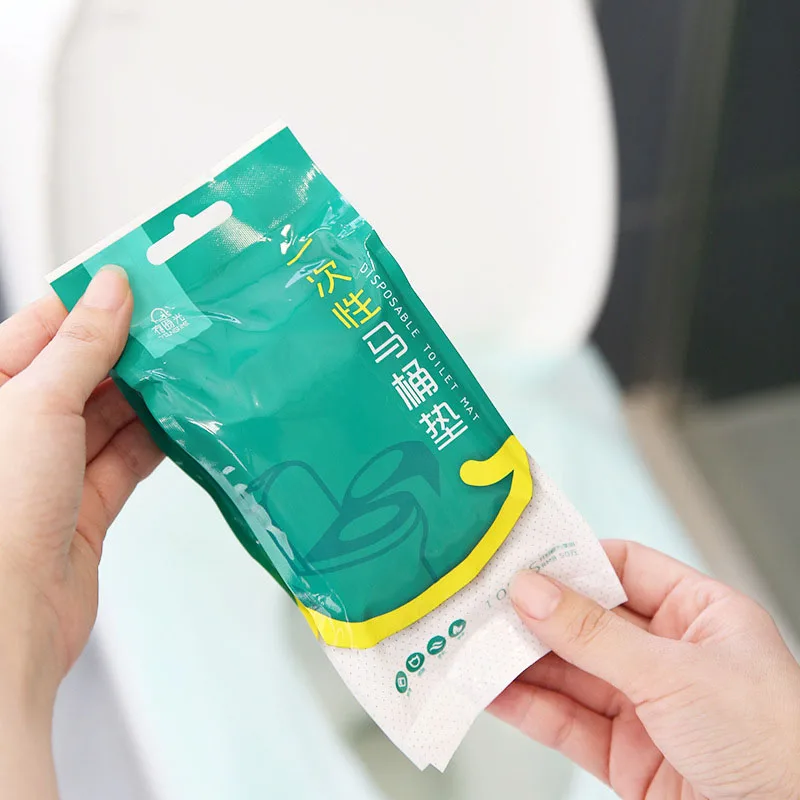 Independently Packaged Waterproof Bacterial Isolation Travel Hotel Portable Wood Pulp Paper PE Film Disposable Toilet Seat Cover