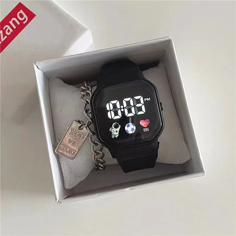 New Arrival Casual Square LED Number Student Sports Watch Simple Fashion Circular Astronaut Calendar Electronic Couple Watch