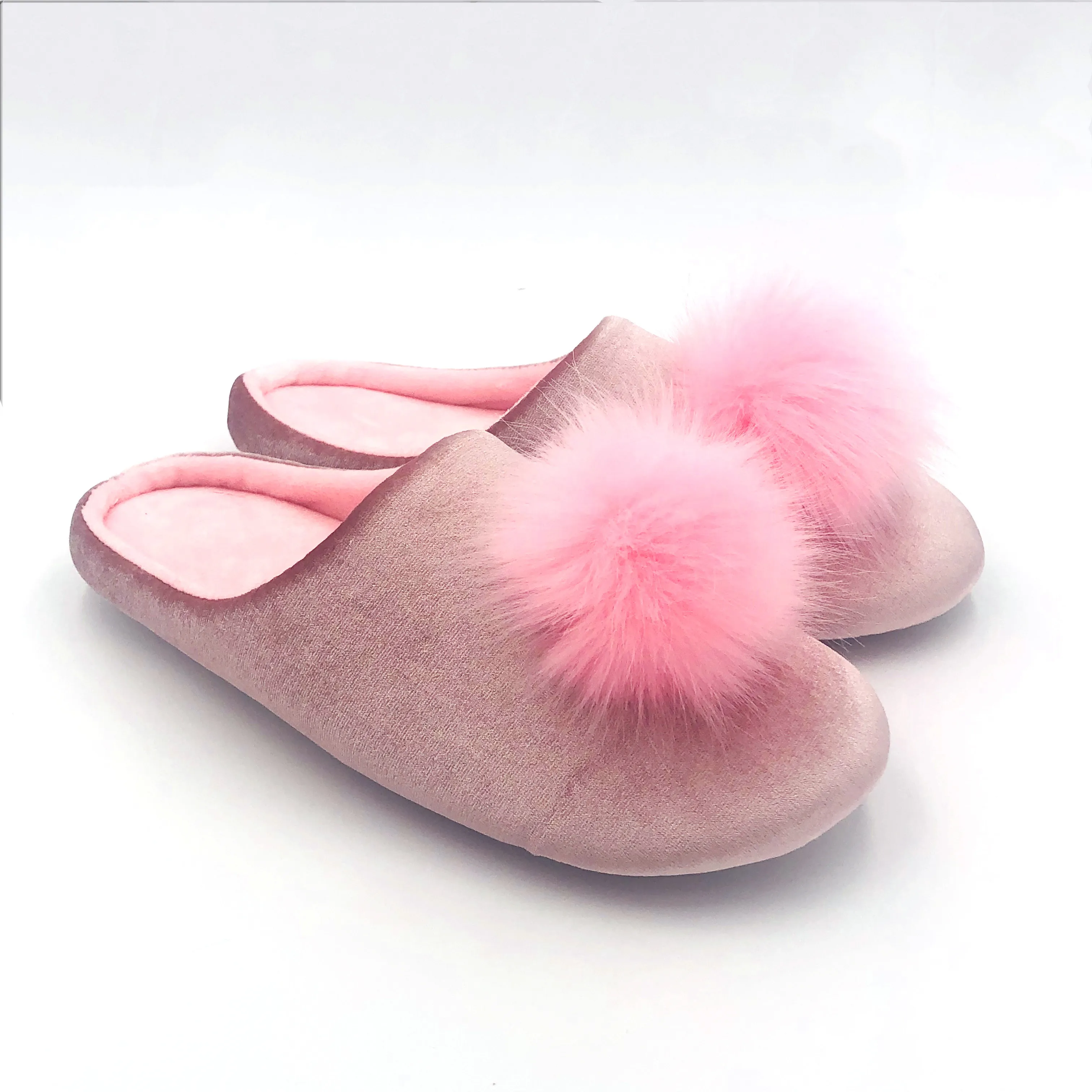 Велюровые домашние шлепанцы с помпоном женские удобные розовые туфли HCG TPR зимние