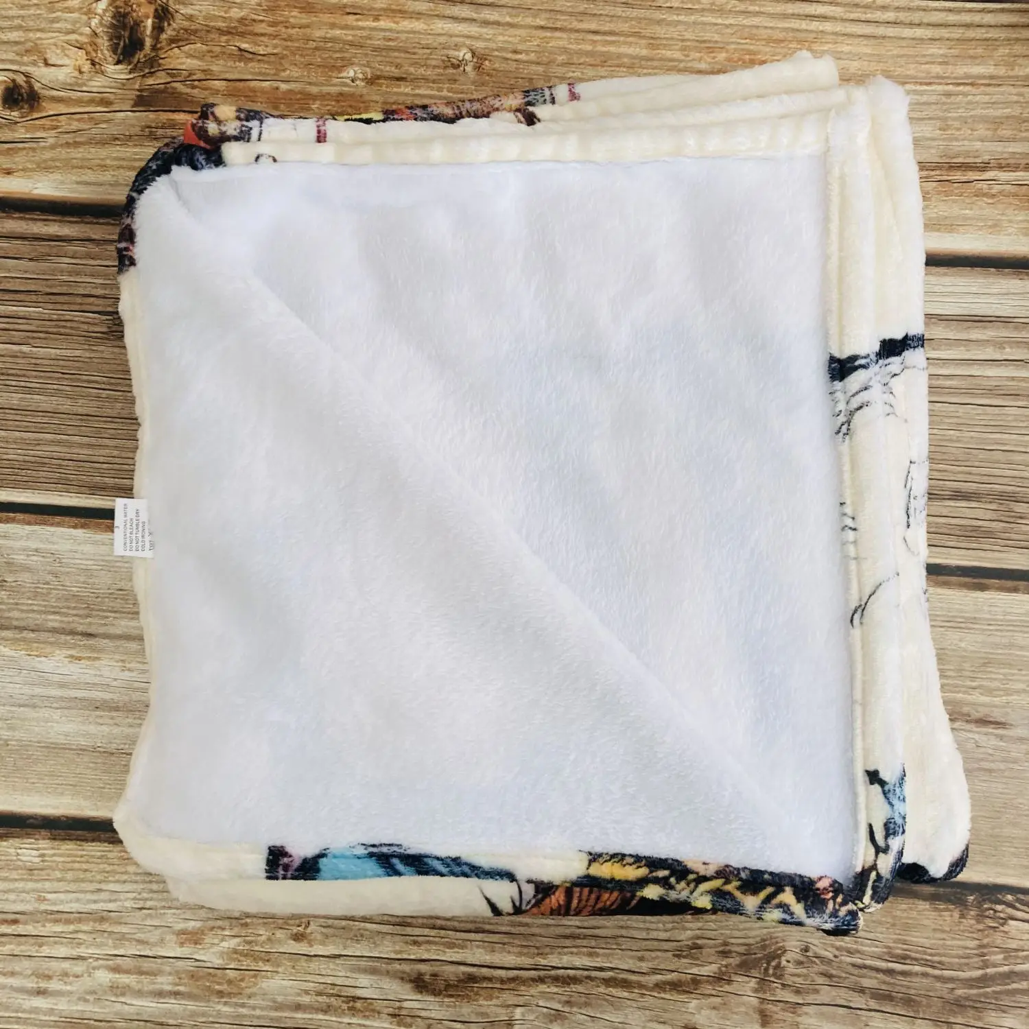 Customization Printed Flannel Blanket Super Soft Flannel Blanket with Western Pattern Aztec Checkerboard etc.