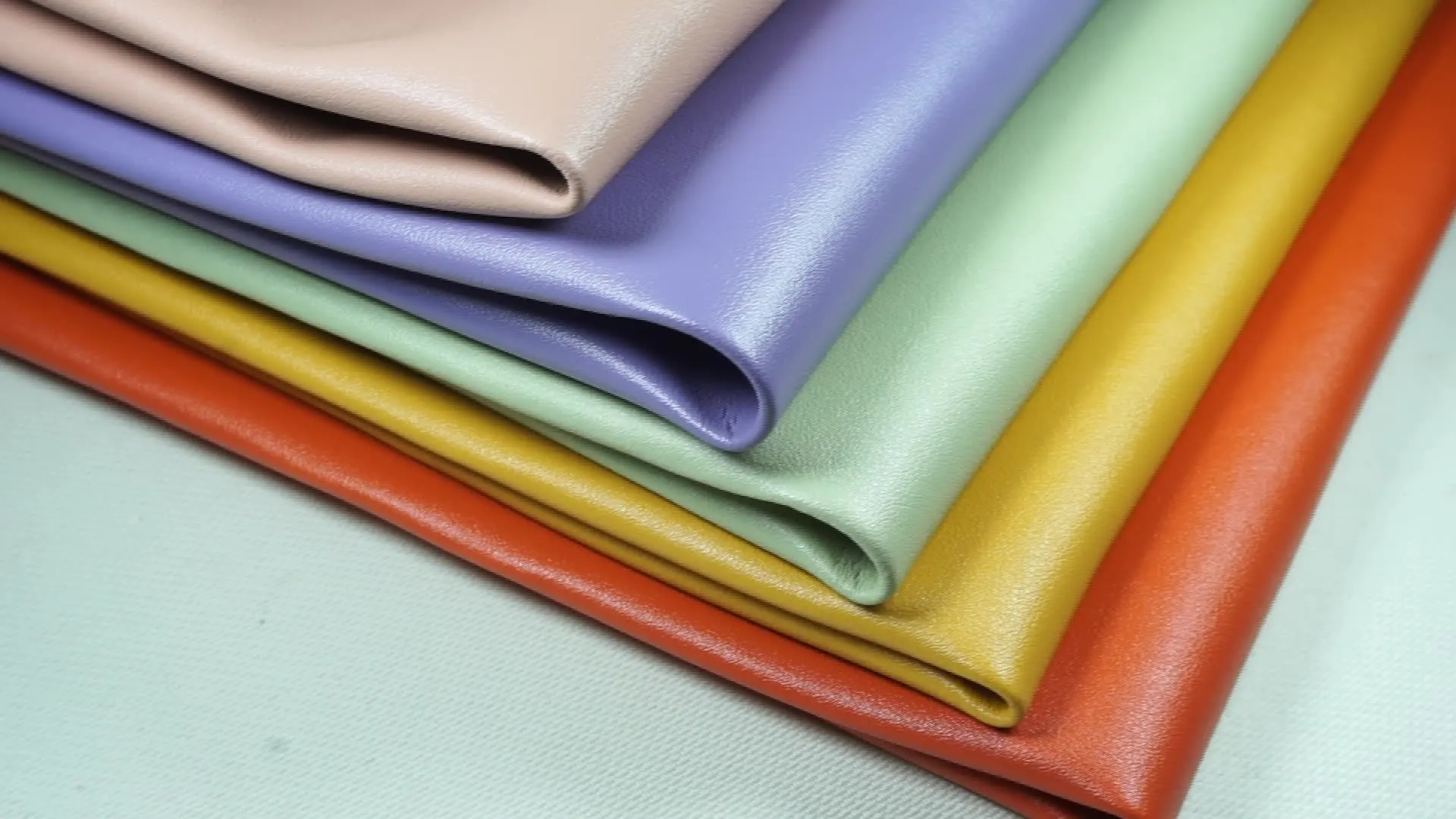 Wholesale Anti Hydrolysis Vegan Bio Based Leather For Bags And Shoes Cactus apples and corn vegetarian leather